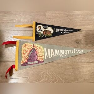 2 Vintage Kentucky Souvenir Felt Pennants 1940s-50s - Great Condition